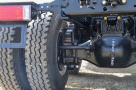 德御Q300&nbsp;自卸车底盘                                                图片