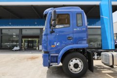 江淮 格尔发A5L 5.1L柴油 240马力 4X2 法士特8档 6.8米厢式载货车