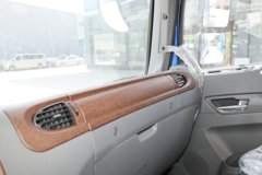 江淮 格尔发A5L 5.1L柴油 240马力 4X2 法士特8档 6.8米厢式载货车