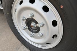 星锐EV5&nbsp;电动封闭厢货底盘图片