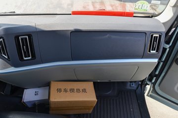 ����HOWO�Ῠͳ˧PRO 2.5L���� 170���� 8�� 4.15�׵�����ʽ�ῨͼƬ