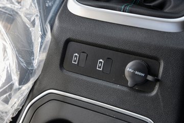 ����HOWO�Ῠͳ˧PRO 2.5L���� 170���� 8�� 4.15�׵�����ʽ�ῨͼƬ