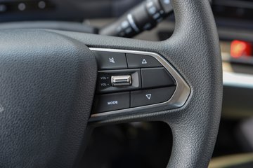 ����HOWO�Ῠͳ˧PRO 2.5L���� 170���� 8�� 4.15�׵�����ʽ�ῨͼƬ
