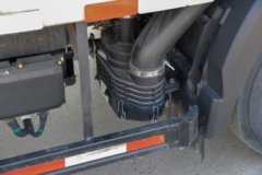 重汽HOWO轻卡统帅PRO 2.5L柴油 170马力 8档 4.15米单排厢式轻卡