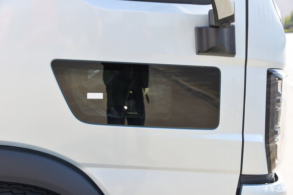 济宁弘伟统帅PRO载货车系列,打折优惠,降0.5万,赶快抢购!