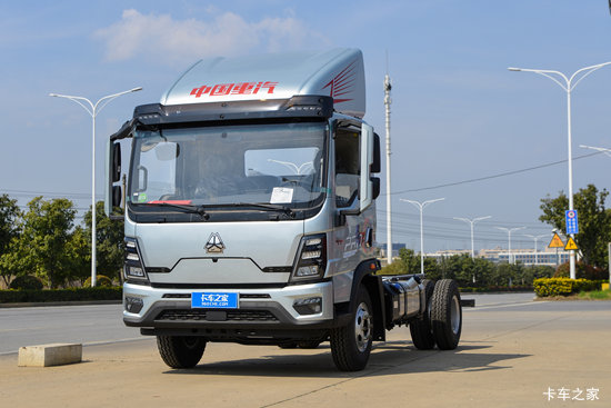 ����HOWOͳ˧PRO 2.5L���� 185���� ��ʿ��12�� 4.15�׵��Ų�դʽ�Ῠ