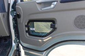 统帅PRO&nbsp;载货车驾驶室                                               图片