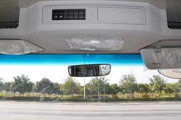 ����HOWOͳ˧PRO 2.5L���� 180���� ������8�� 4.15�׵�����ʽ�ῨͼƬ