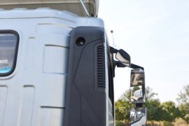 统帅PRO&nbsp;载货车底盘                                                图片