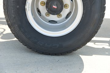 HOWOͳ˧PRO 2.5L 180 8 4.15׵ʽῨͼƬ