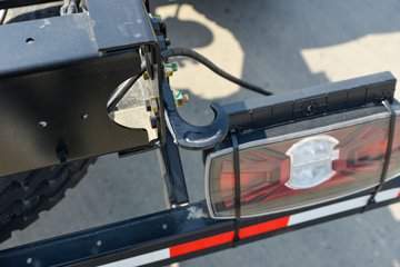 HOWOͳ˧PRO 2.5L 180 8 4.15׵ʽῨͼƬ
