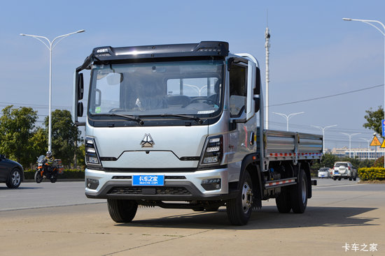 ����HOWO ͳ˧PRO 2.5L���� 180���� ������6�� 4.15�׵��������Ῠ