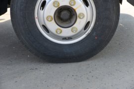 统帅PRO&nbsp;载货车底盘                                                图片