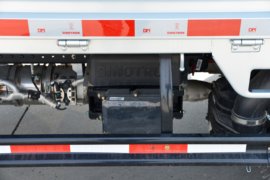 统帅PRO&nbsp;载货车底盘                                                图片