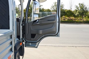 �й�����HOWO ͳ˧ 145���� 4.15�׵��������Ῠ(����6��)ͼƬ