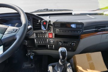 �й�����HOWO ͳ˧ 145���� 4.15�׵��������Ῠ(����6��)ͼƬ