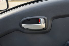 锐航EV&nbsp;电动载货车驾驶室图片