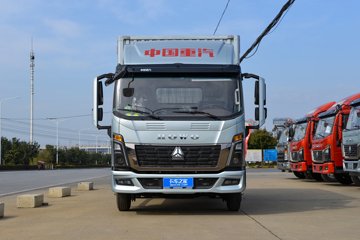 重汽HOWO轻卡 统帅 2026款 2.4L柴油 165马力 法士特8档 3.85米排半厢式轻卡