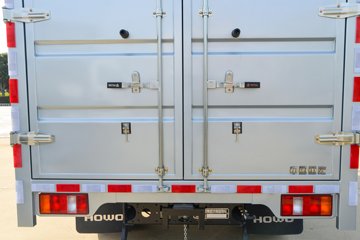 ����HOWO�Ῠͳ˧ 2.5L���� 180���� 6�� 4.15�׵�����ʽ�ῨͼƬ