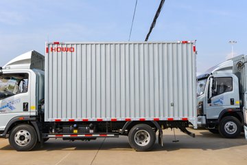 ����HOWO�Ῠͳ˧ 2.5L���� 180���� 6�� 4.15�׵�����ʽ�ῨͼƬ