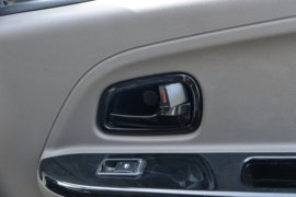 骏航ES7&nbsp;电动封闭厢货驾驶室图片