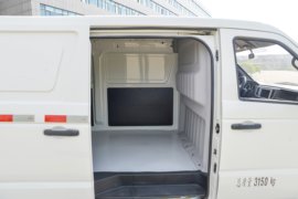 骏航ES7&nbsp;电动封闭厢货货厢图片