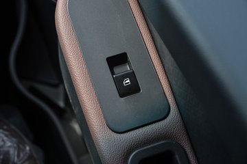 HOWOῨͳ˧ 2.5L 18010 4.15׵ŲդʽῨͼƬ