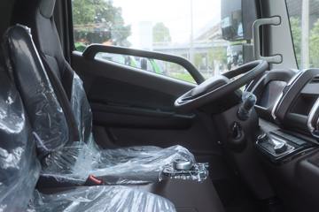 Զ�� ����H8E ���˰� 4.5T 4.15�׵��Ŵ��綯��ʽ�Ῠ100.46kWhͼƬ