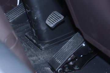 Զ�� ����H8E ���˰� 4.5T 4.15�׵��Ŵ��綯��ʽ�Ῠ100.46kWhͼƬ