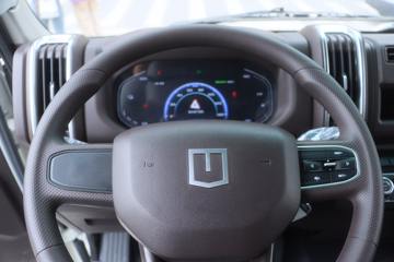 Զ�� ����H8E ���˰� 4.5T 4.15�׵��Ŵ��綯��ʽ�Ῠ100.46kWhͼƬ