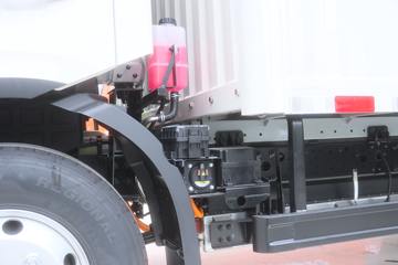 Զ�� ����H8E ���˰� 4.5T 4.15�׵��Ŵ��綯��ʽ�Ῠ100.46kWhͼƬ