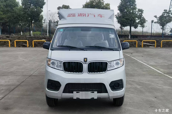 鑫源金杯T3 经典型简易版 1.5L汽油 102马力 液刹 2.92米单排翼开启厢式微卡