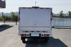 鑫源金杯T3 经典型简易版 1.5L汽油 102马力 液刹 2.92米单排翼开启厢式微卡