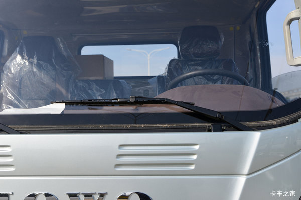 选购中国重汽豪沃统帅让您宽赢天下赚钱有道