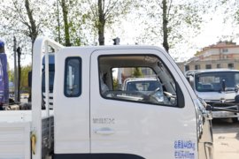 智蓝EM&nbsp;电动载货车外观图片