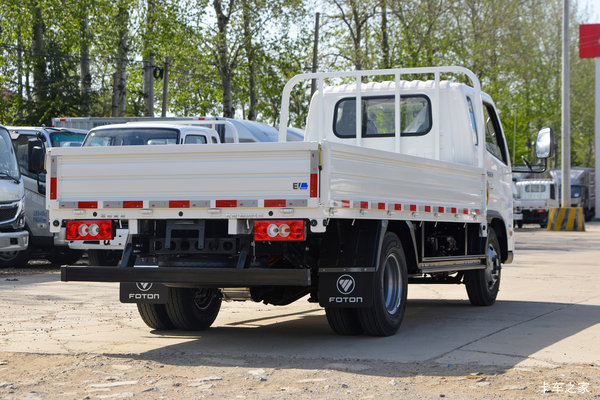 福田奥铃 智蓝EM 4.5T 3.815米单排纯电动栏板轻卡50.38kWh