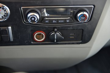 ����HOWO�Ῠͳ˧ 2.5L���� 180���� 12�� 3.85���Ű��դʽ�ῨͼƬ