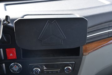 ����HOWO�Ῠͳ˧ 2.5L���� 180���� 12�� 3.85���Ű��դʽ�ῨͼƬ