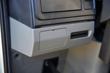 ����HOWO�Ῠͳ˧ 2.5L���� 180���� 12�� 3.85���Ű��դʽ�ῨͼƬ