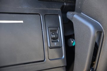 ����HOWO�Ῠͳ˧ 2.5L���� 180���� 12�� 3.85���Ű��դʽ�ῨͼƬ