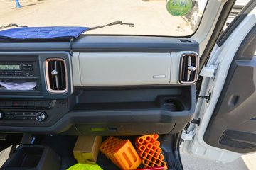 ���� ����M�� 2.0L 127���� CNG 3.94���Ű�����С��ͼƬ