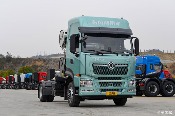 东风商用车 天龙KL 14.5L LNG 530马力 4X2 伊顿12档 AMT自动档 牵引车