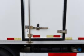 虎6G&nbsp;电动冷藏车上装图片