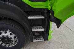 东风商用车天龙KL 复合版 6X4 纯电动牵引车 湖北亿纬423kWh