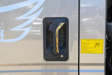 ����HOWO���� 2.5L���� 180���� ������8�� 4.15�׵��Ų�դʽ�ῨͼƬ