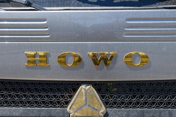 ����HOWO���� 2.5L���� 180���� ������8�� 4.15�׵��Ų�դʽ�ῨͼƬ