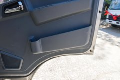 重汽HOWO悍将 2.5L柴油 180马力 万里扬8档 4.15米单排仓栅式轻卡