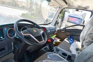 ����HOWO���� 2.5L���� 180���� ������8�� 4.15�׵��Ų�դʽ�ῨͼƬ