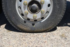 重汽HOWO悍将 2.5L柴油 180马力 万里扬8档 4.15米单排仓栅式轻卡