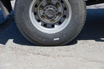 ����HOWO���� 2.5L���� 180���� ������8�� 4.15�׵��Ų�դʽ�ῨͼƬ